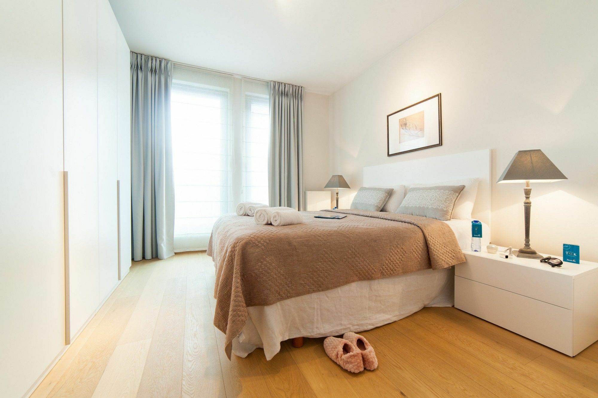 Sweet Inn Apartments - Madou Brussels Exterior photo